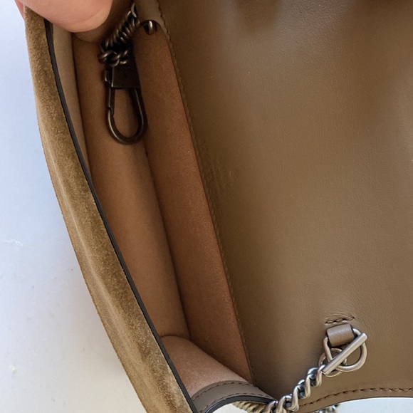 Super Mini Gucci bag, excellent condition, comes with box and paperwork - Picture 3 of 6